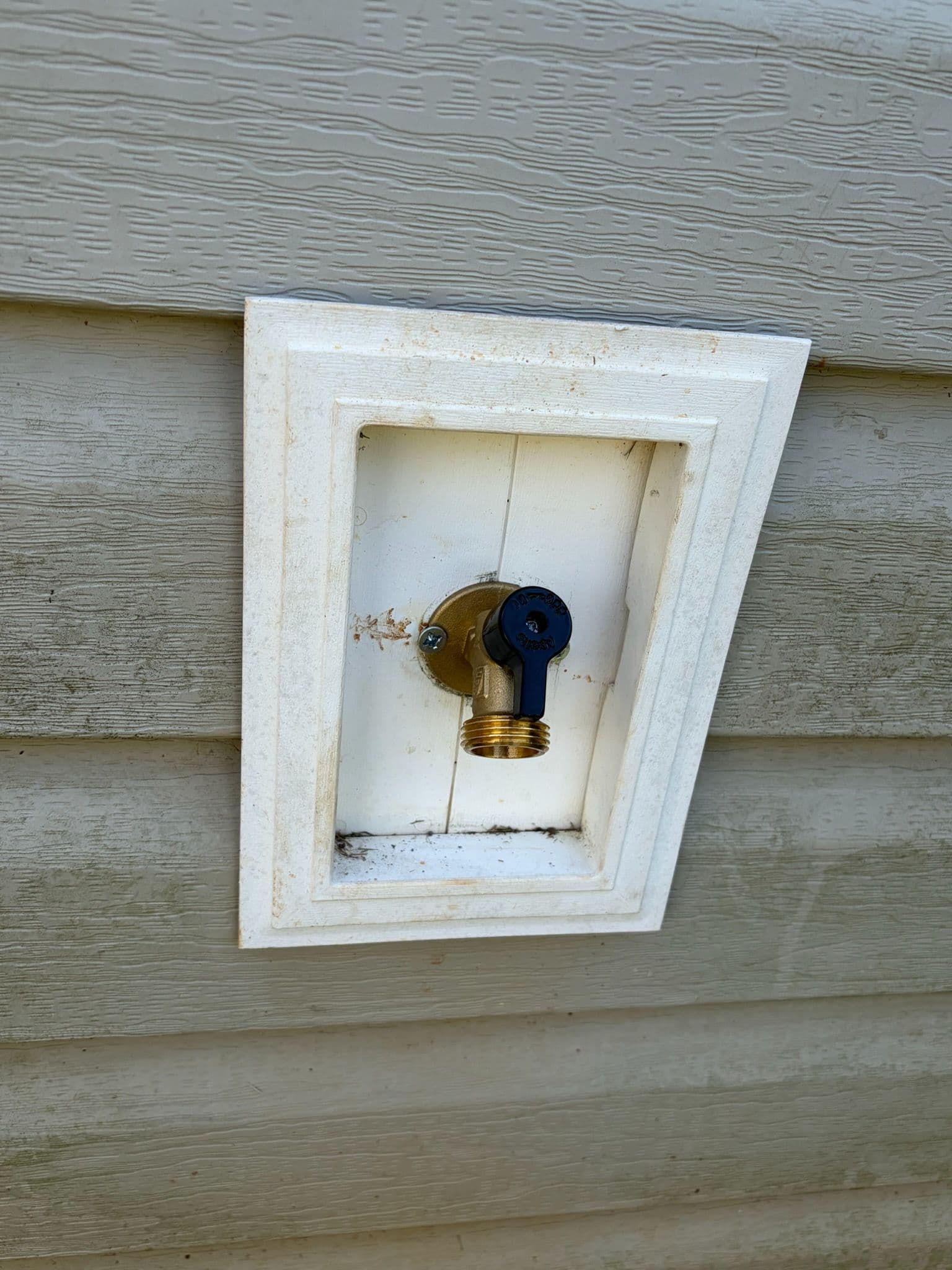 Old Pipes Behind the Wall Getting a Proper Fix image