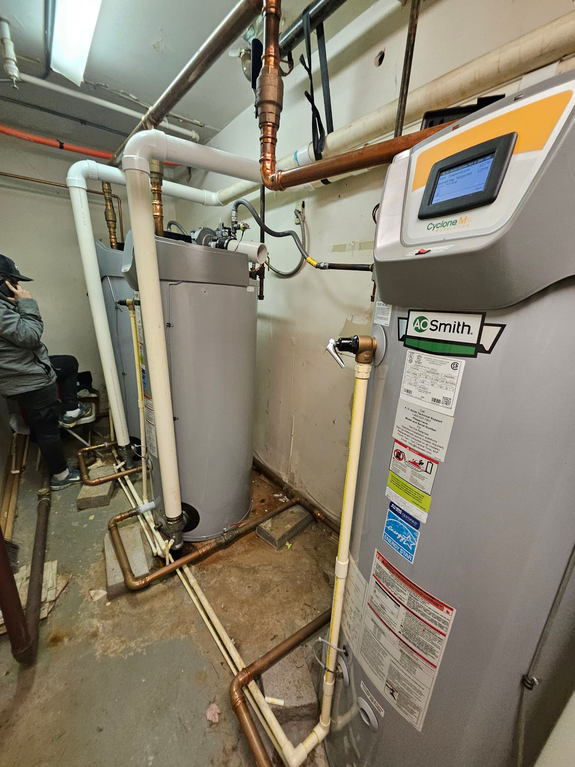 Gallery photos for Commercial Cyclone Water Heater Inspection at Metro Atlanta Hotel: Image #1